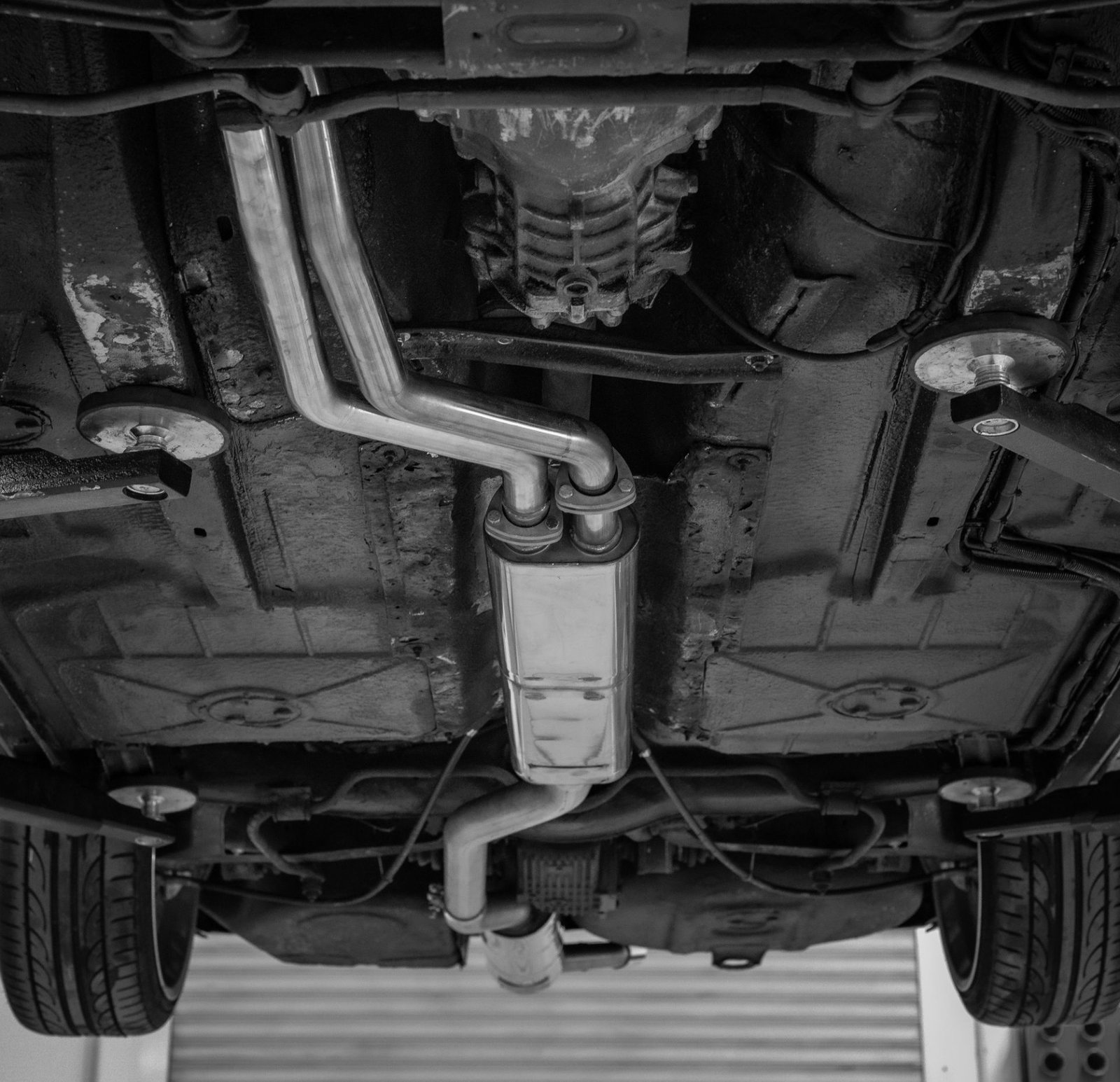 Silencieux arrière 2x63mm type 14 + silencieux avant sport inox - BMW 633CSI (E24)